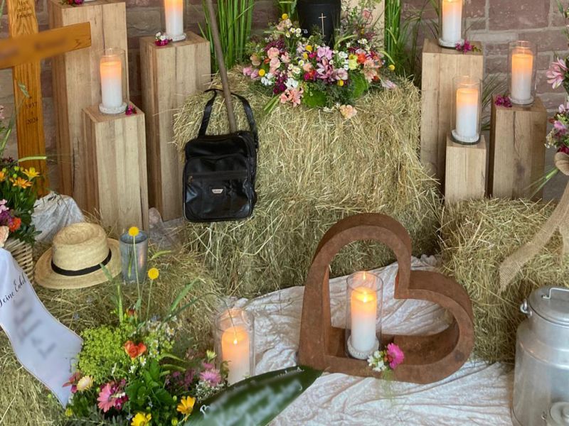 Gestaltung der Bestattung Aufbahrung bei Pietät Wegmann Aschaffenburg